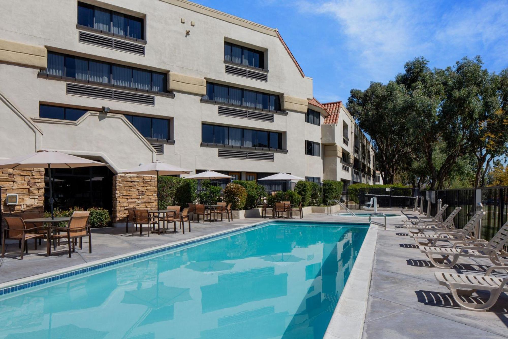 Courtyard By Marriott San Diego Rancho Bernardo Dış mekan fotoğraf